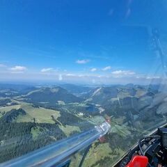 Flugwegposition um 12:50:56: Aufgenommen in der Nähe von Miesbach, Deutschland in 2107 Meter